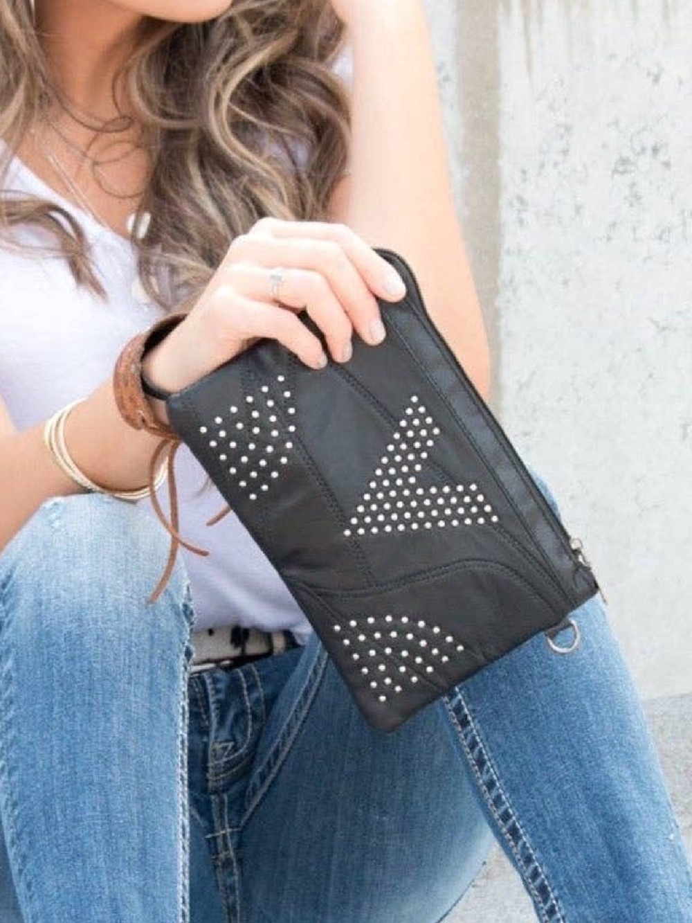 Hipster Row Studded Viana Clutch ♥️♥️